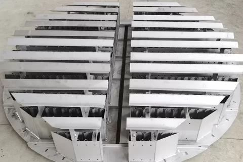 金属槽盘式液体分布器